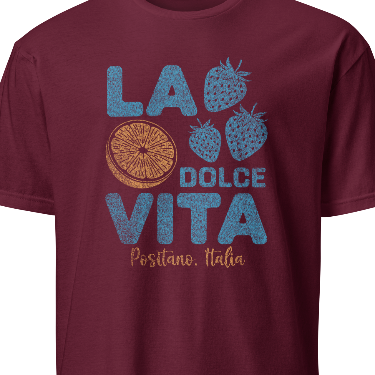 Maroon t-shirt with 'La Dolce Vita' graphic design